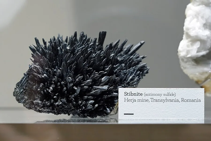 Stibnite (antimony sulphide)